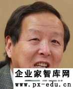 杨东平：学校教育要重视人文内涵和民主底蕴