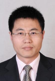 张铁鹰 张铁鹰